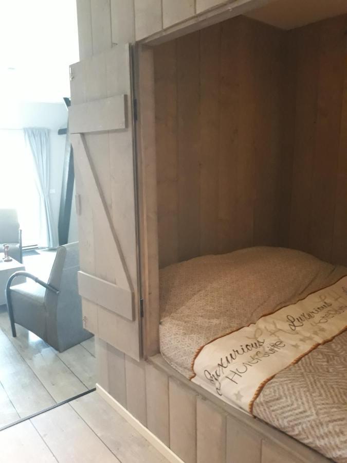 Appartement De Bedstee à Holwerd Extérieur photo
